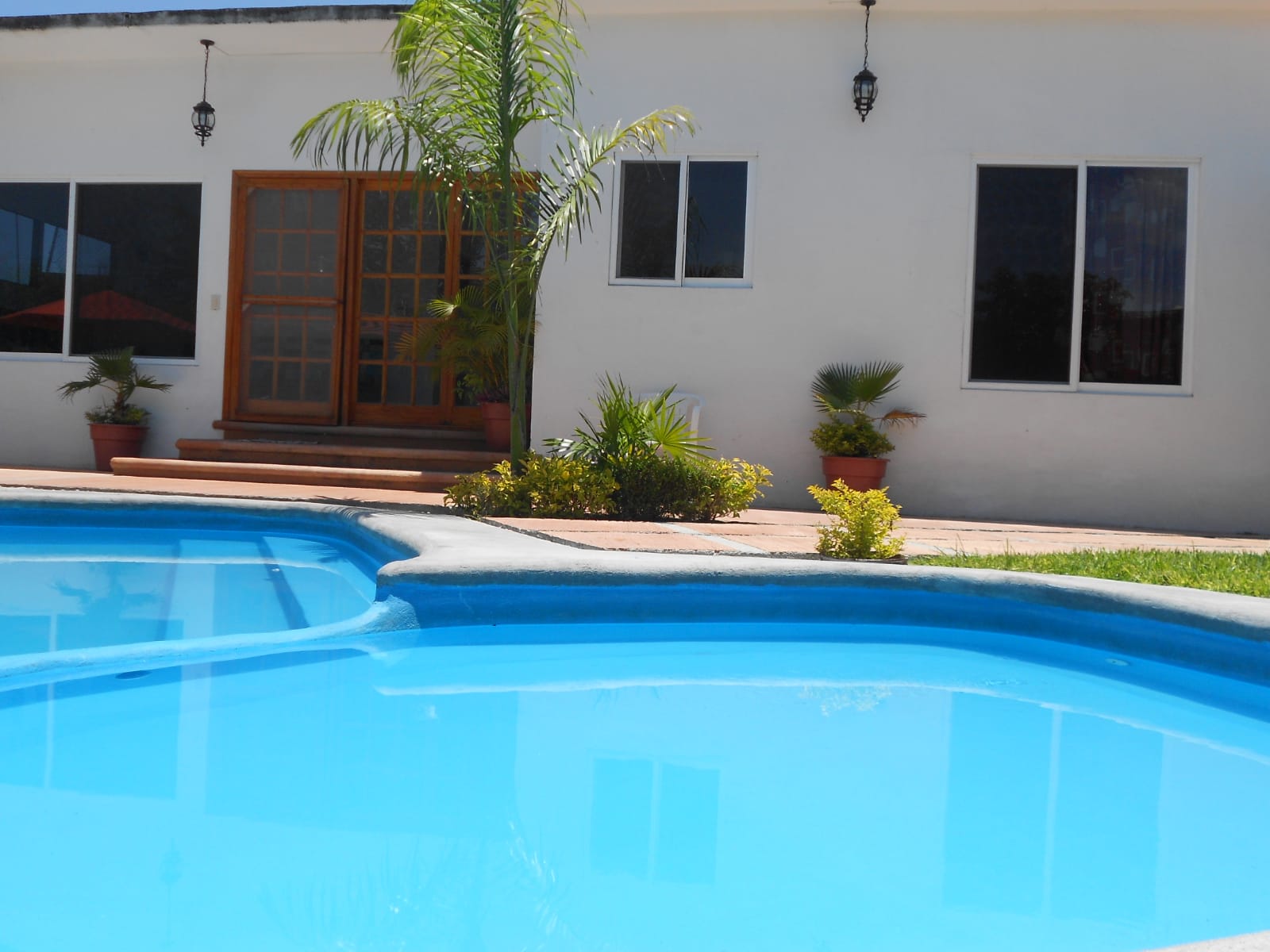 Albercas con Luz Nocturna Exterior